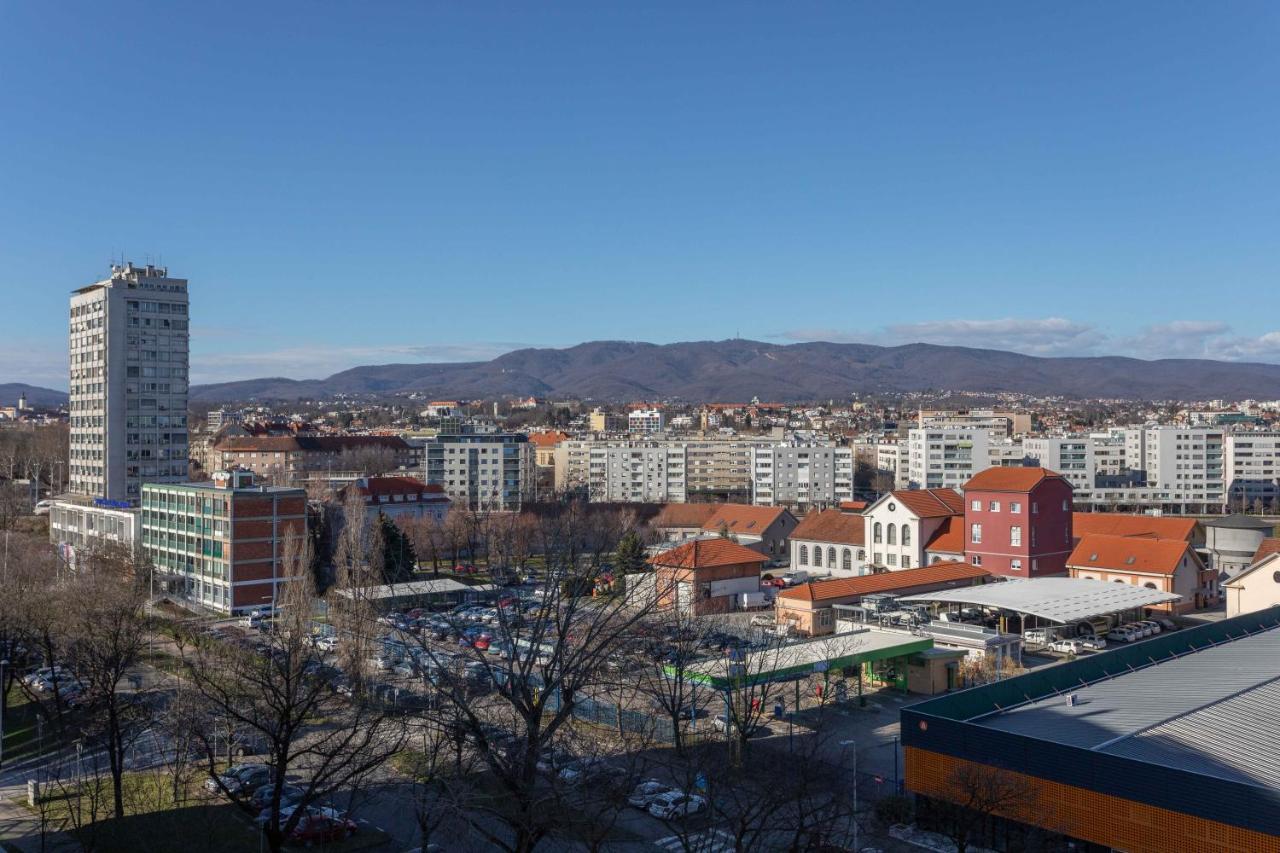 Spacious Apartment In Radnicka Business Zone - Free Parking Zagreb Dış mekan fotoğraf
